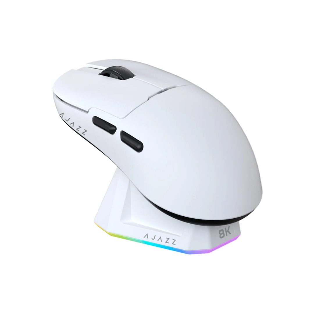 Gallery View Image - 0 - blur